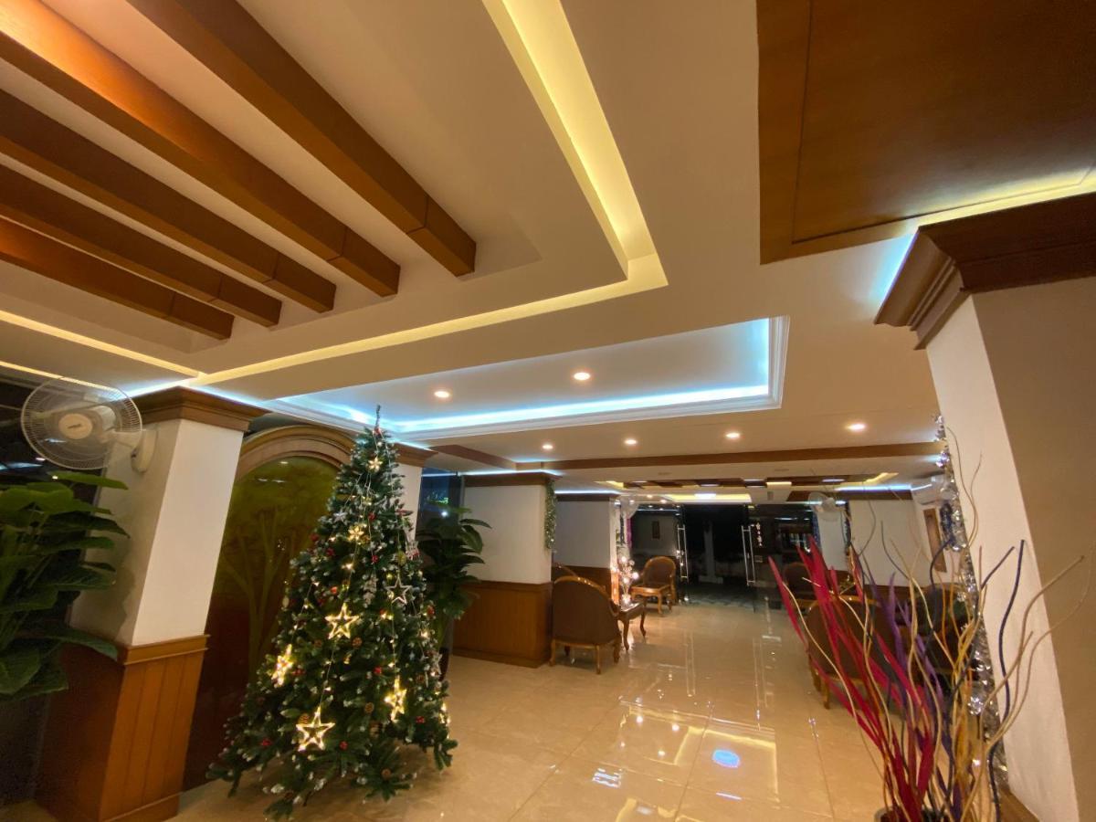 Utsavam Apartment